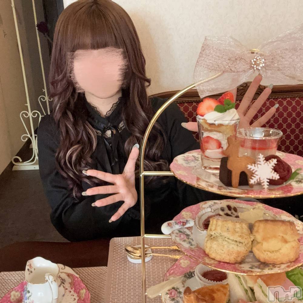 新潟デリヘルAbel-アベル-(アベル) もな【体験】愛嬌◎小柄天使(21)の11月21日写メブログ「金晩🥂」