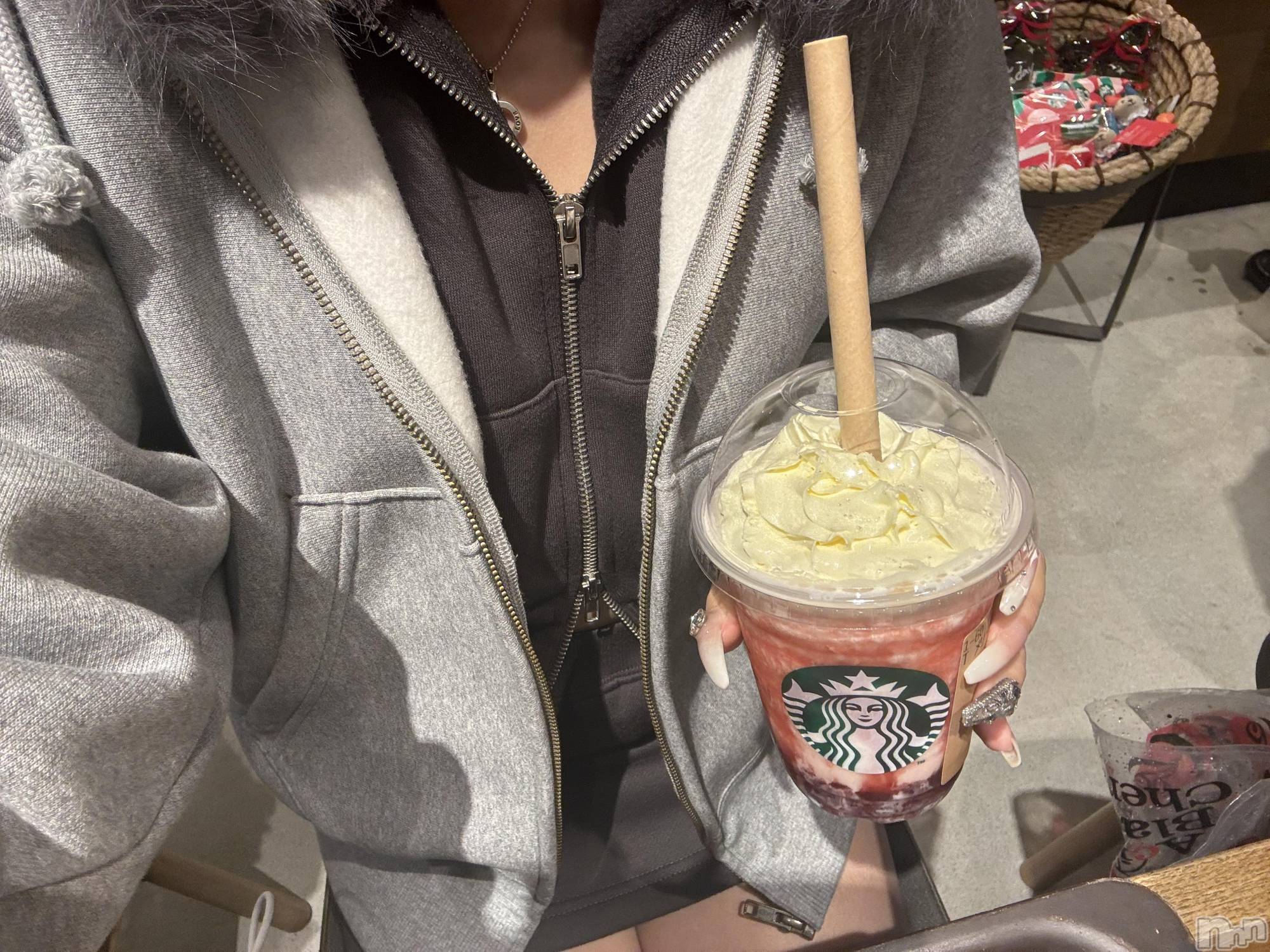 新潟デリヘルAbel-アベル-(アベル)なこ☆初々しさ抜群(21)の2025年12月13日写メブログ「5時まで！」