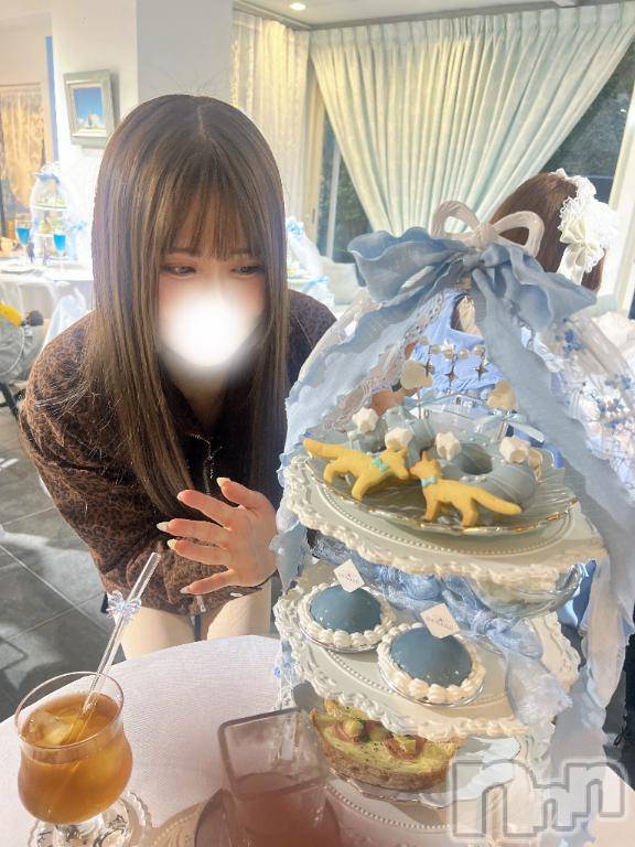 上越デリヘルBLUE BIRD上越店(ブルーバード上越店)みつば(23)の2025年11月23日写メブログ「🎀実は昨日、、🎂🎀」