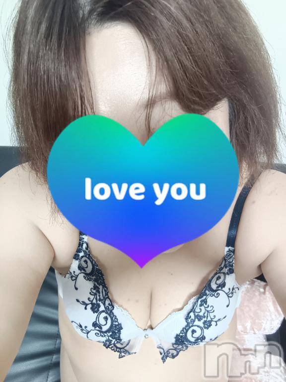 新潟デリヘルSecret Love(シークレットラブ)【お得妻】いずみ☆全OP無料(40)の2025年11月22日写メブログ「夜になりましたね☆彡」