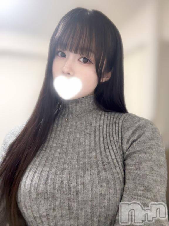 長岡デリヘルROOKIE(ルーキー)かぐら(20)の2025年12月7日写メブログ「起きてるひと～？✋︎🍌💕︎︎」