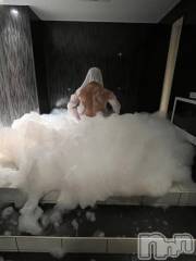 新潟デリヘル奥様特急 新潟店(オクサマトッキュウニイガタテン) えま(18)の3月8日写メブログ「プロフェッショナル～泡風呂の流儀～」