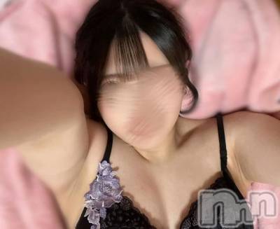 新潟デリヘル 奥様特急 新潟店(オクサマトッキュウニイガタテン) えま(18)の2月4日写メブログ「❤️明日！急遽出勤❤️」