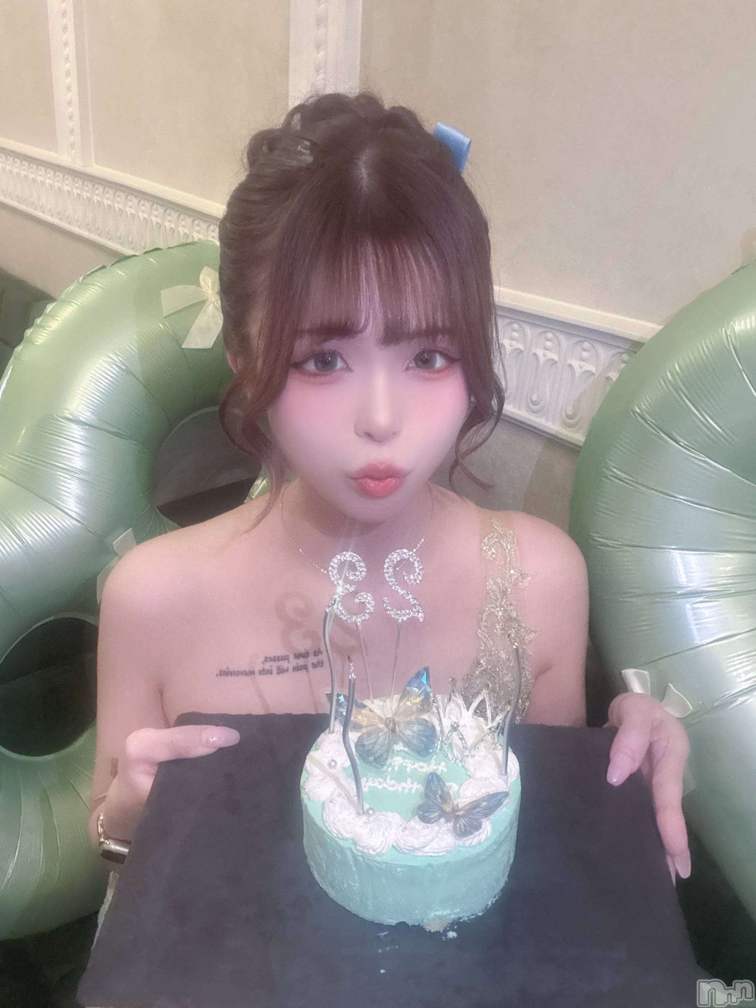 ��Ʋ����Х��顦�����Lounge en&.(�饦�󥸥���) ��2026ǯ1��6���̥�֥�����Today is my Birthday♥️��