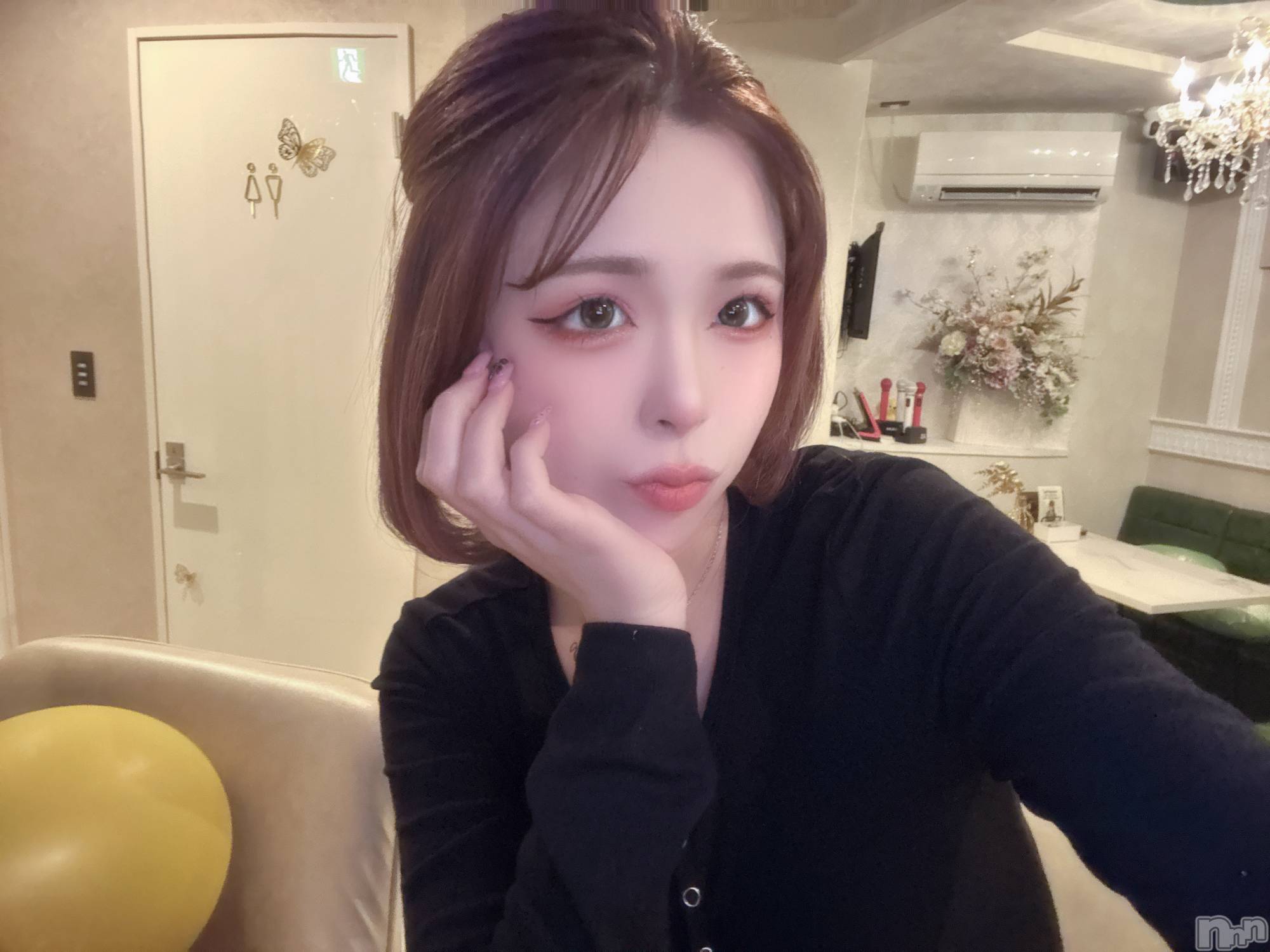 ��Ʋ����Х��顦�����Lounge en&.(�饦�󥸥���) ��2026ǯ1��21���̥�֥����ָ��ꥷ��åȡ�