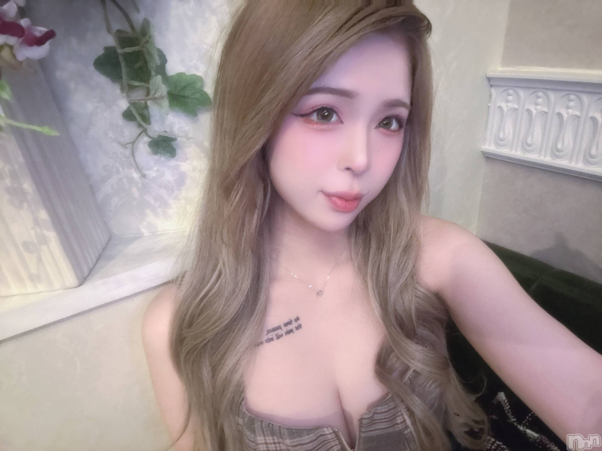 ��Ʋ����Х��顦�����Lounge en&.(�饦�󥸥���) ��2026ǯ2��5���̥�֥����֤����