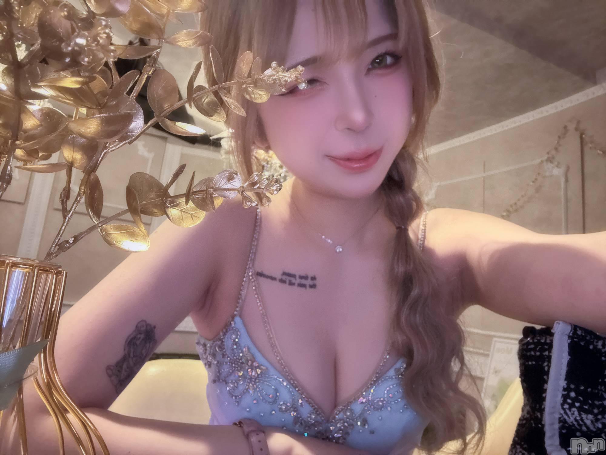 ��Ʋ����Х��顦�����Lounge en&.(�饦�󥸥���) ��2026ǯ2��6���̥�֥����֤��夷�����褪��