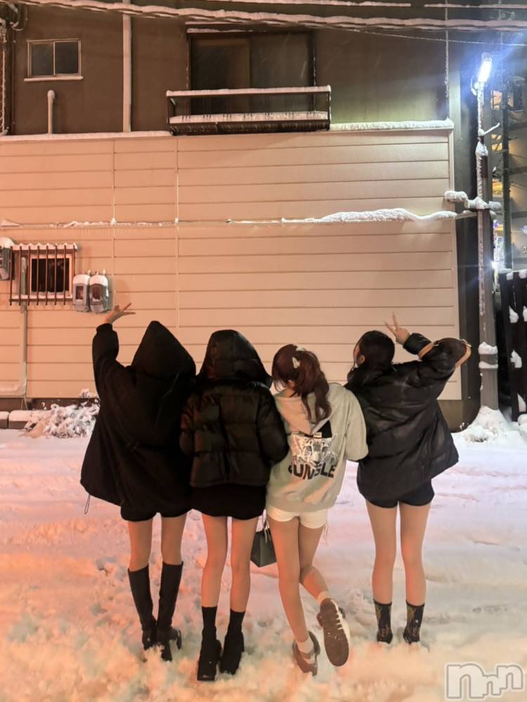 ��Ʋ����Х��顦�����Lounge en&.(�饦�󥸥���) �Ƕ����Ȥ�1��14���̥�֥����ֶ����θ���