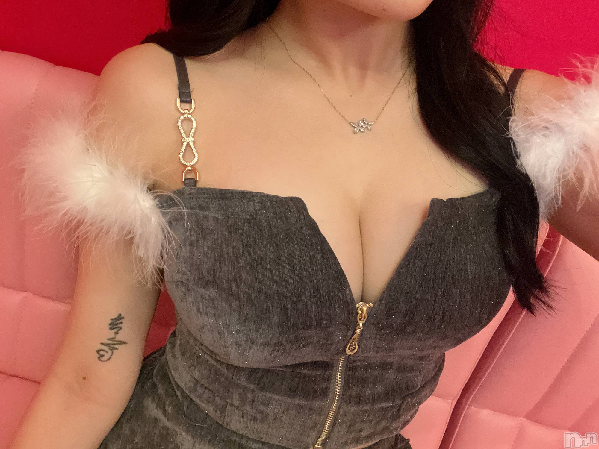 ��Ʋ����Х��顦�����Lounge en&.(�饦�󥸥���) ��2025ǯ12��26���̥�֥����������ϡ��ʤ���á�