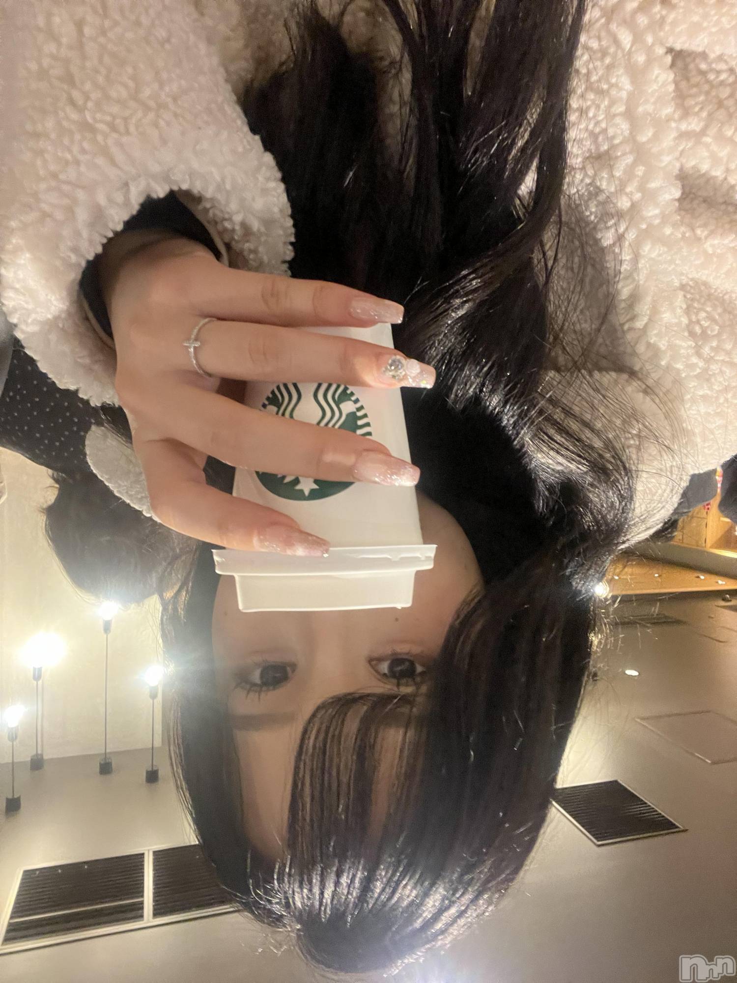 ��Ʋ����Х��顦�����Lounge en&.(�饦�󥸥���) ��2025ǯ12��27���̥�֥����֤롼����á�