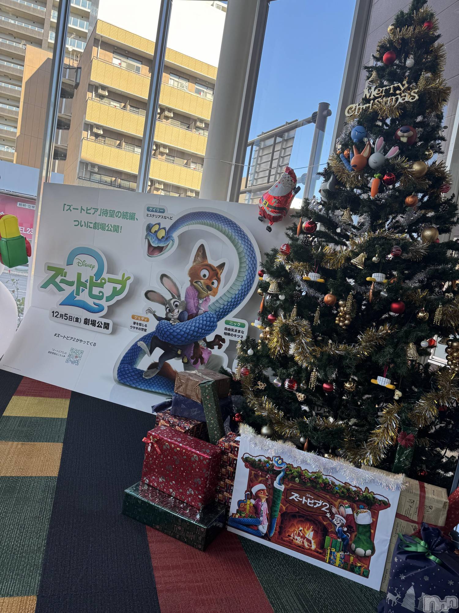 ƲХ顦Lounge en&.(饦󥸥) 2025ǯ127̥֥֥ɥץ2֡