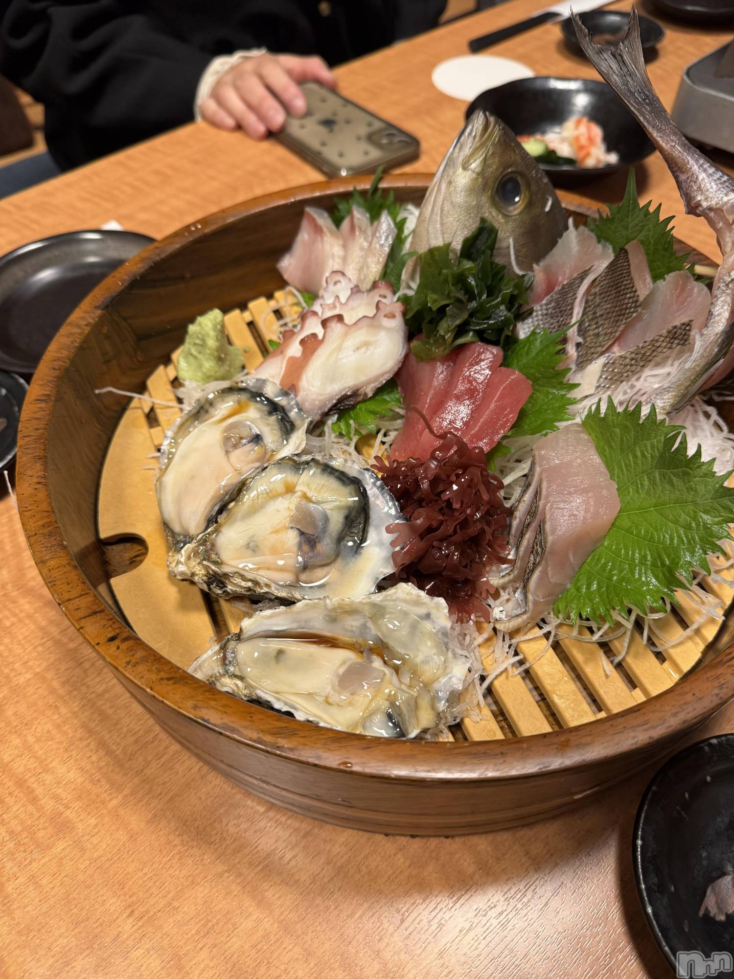 ��Ʋ����Х��顦�����Lounge en&.(�饦�󥸥���) ��2025ǯ12��20���̥�֥����ֺ����⤪����͡�