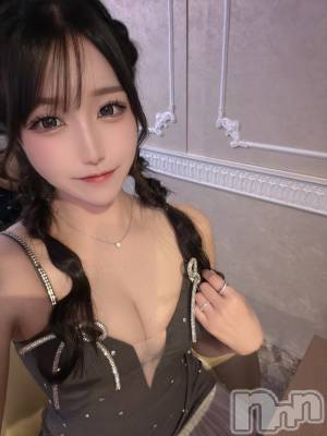 ��Ʋ�ˤ��륭��Х��顦����֡�Lounge en&.(�饦�󥸥���)�פΥ��㥹�ȡֲ�����������פξҲ����