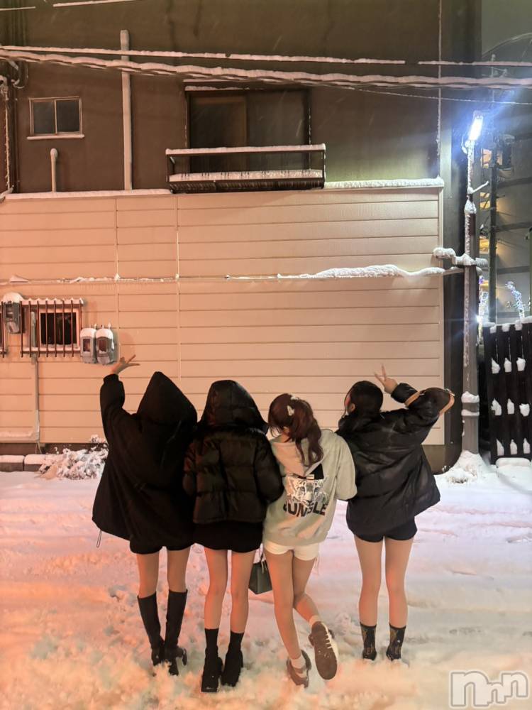 ��Ʋ����Х��顦�����Lounge en&.(�饦�󥸥���) �ġ��ΤΤ���1��31���̥�֥����֤��Ԥ������ޤ���🙇‍��️��