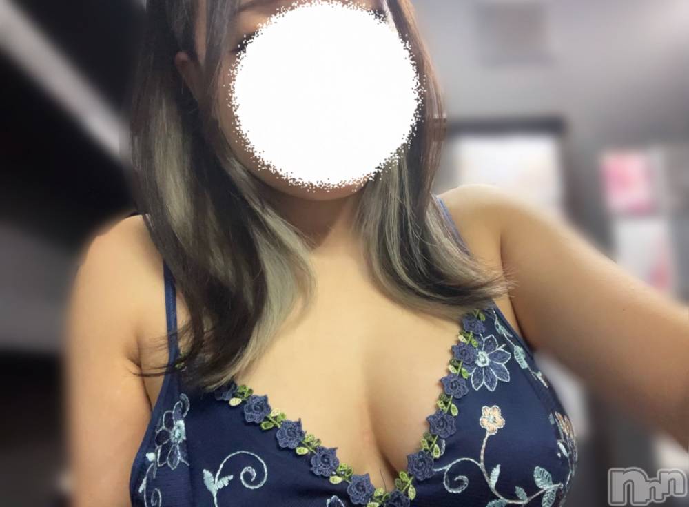 新潟おっパブSUPER ANGEL(スーパーエンジェル) 南雲りず(20)の12月2日写メブログ「待ってるよ🧡」