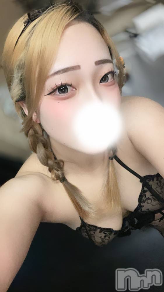 新潟おっパブSUPER ANGEL(スーパーエンジェル) 南雲りず(20)の4月1日写メブログ「実は映画好き🤭」