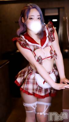 南雲りず(20) 身長161cm、スリーサイズB98(F).W60.H85。新潟おっパブ SUPER ANGEL(スーパーエンジェル)在籍。