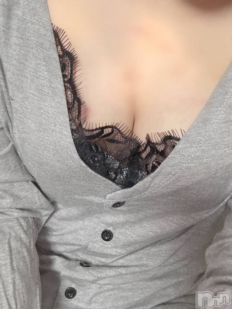 新潟おっパブSUPER ANGEL(スーパーエンジェル) 百瀬ゆき(24)の12月15日写メブログ「また始まったね😪」