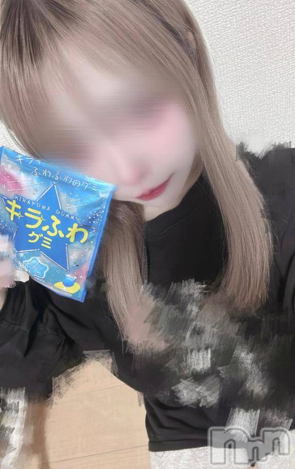 上越デリヘルRICHARD（リシャール）(リシャール)真田なのか(20)の2025年12月3日写メブログ「不思議なグミ見つけたよ🌟💙」