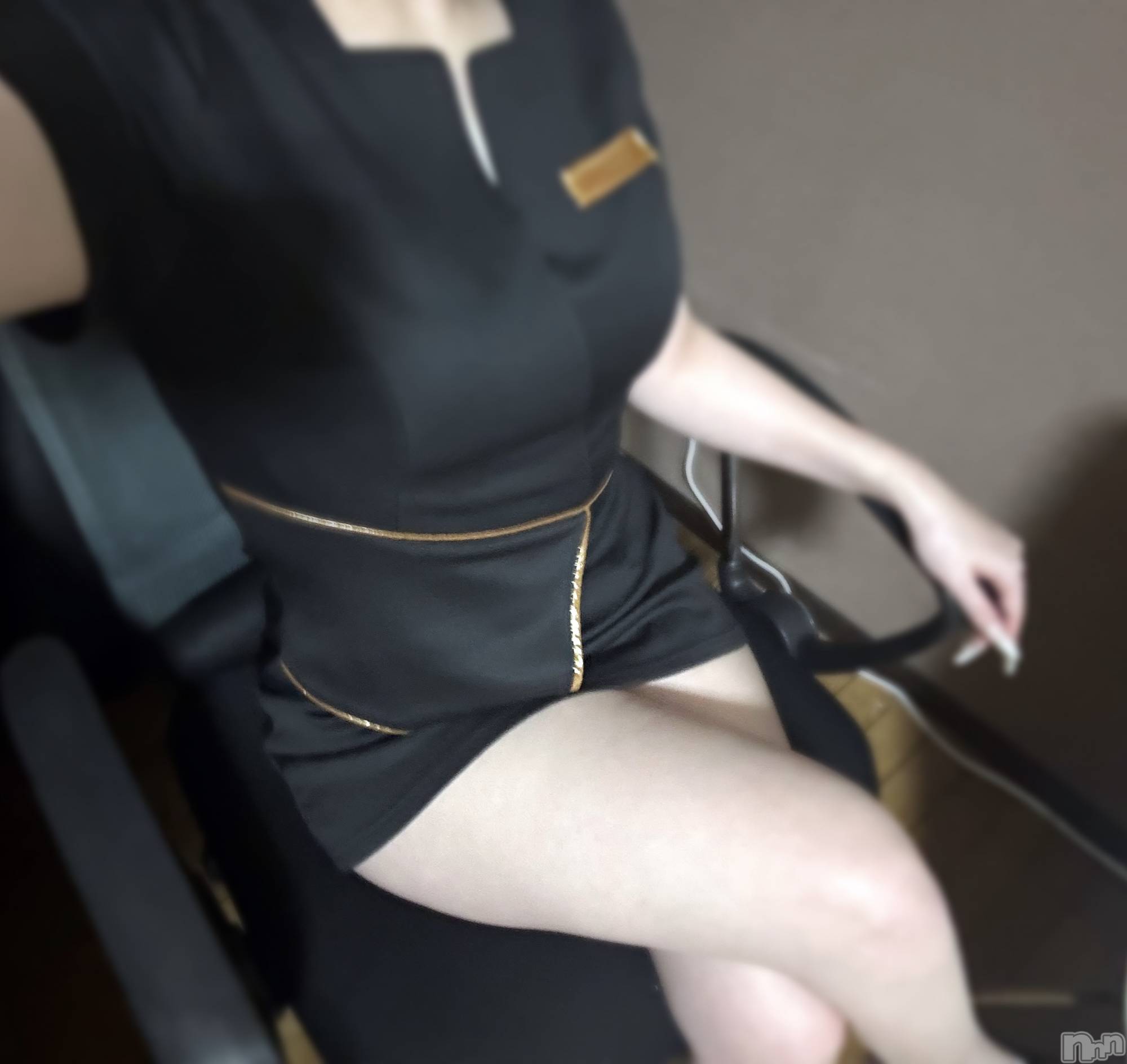 新潟メンズエステLumea(ルメア)新人☆卵月 すみれの2025年12月6日写メブログ「やっとひと息…次のあなたは？♡」