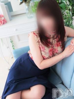 ゆりな奥様(30) 身長158cm、スリーサイズB86(D).W57.H84。新潟デリヘル 新潟人妻デリバリーヘルス 下心 ～したごころ～(シタゴコロ)在籍。