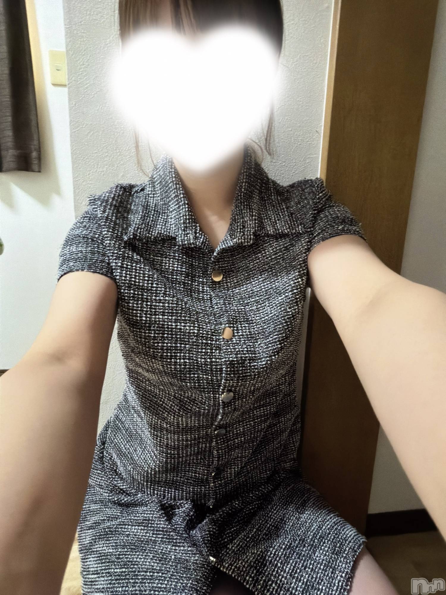 新潟メンズエステMYIRO　-マイロ-(マイロ)ゆず(22)の2026年4月20日写メブログ「どうしようかな…」