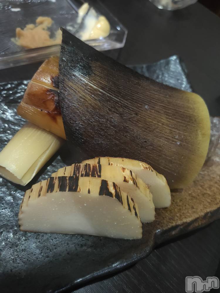 ��Į���ʥå��������륺�С�LUAR(�륢����) �������4��18���̥�֥�����😋✨��