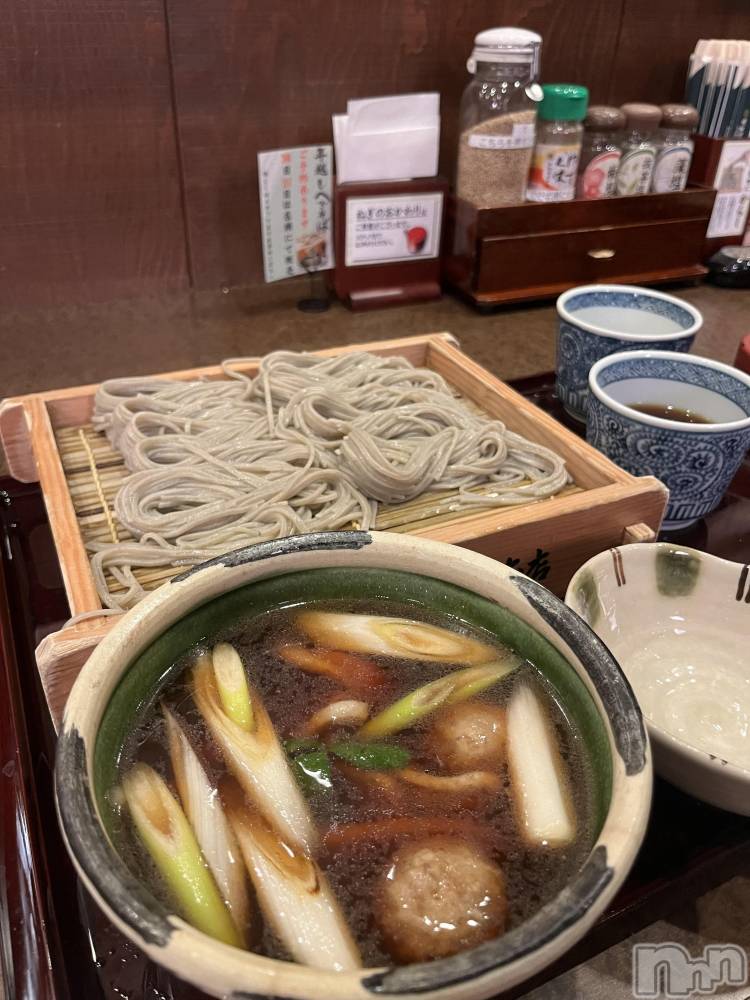 ��Į���ʥå��������륺�С�LUAR(�륢����) �ᤤ��12��31���̥�֥�����ǯ�ۤ����ФäƤ�ġ�