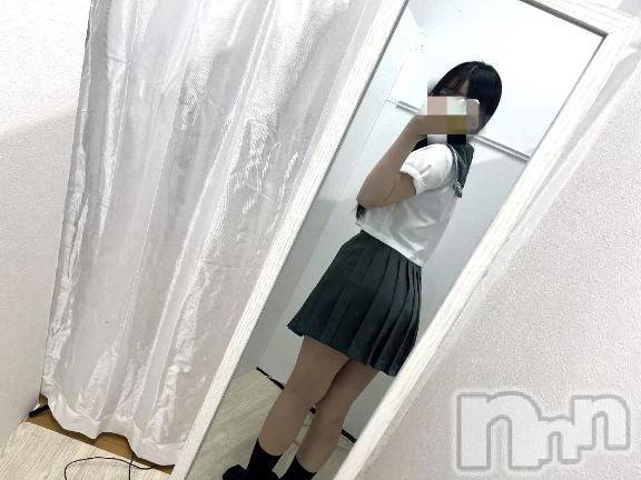 新潟デリヘル新潟デリヘル倶楽部(ニイガタデリヘルクラブ)みなみ(25)の2025年12月1日写メブログ「月曜日ですが❕」