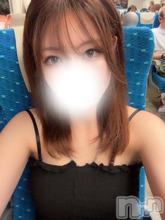 上越デリヘルBLUE BIRD上越店(ブルーバード上越店)りょうか(23)の2025年12月9日写メブログ「🤍本日より🤍」