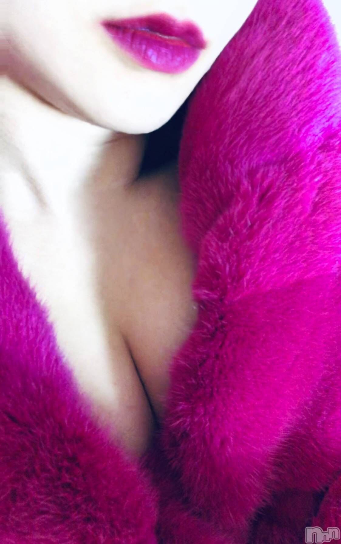 みう・新人奥様