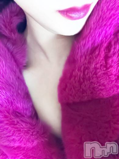 みう・新人奥様