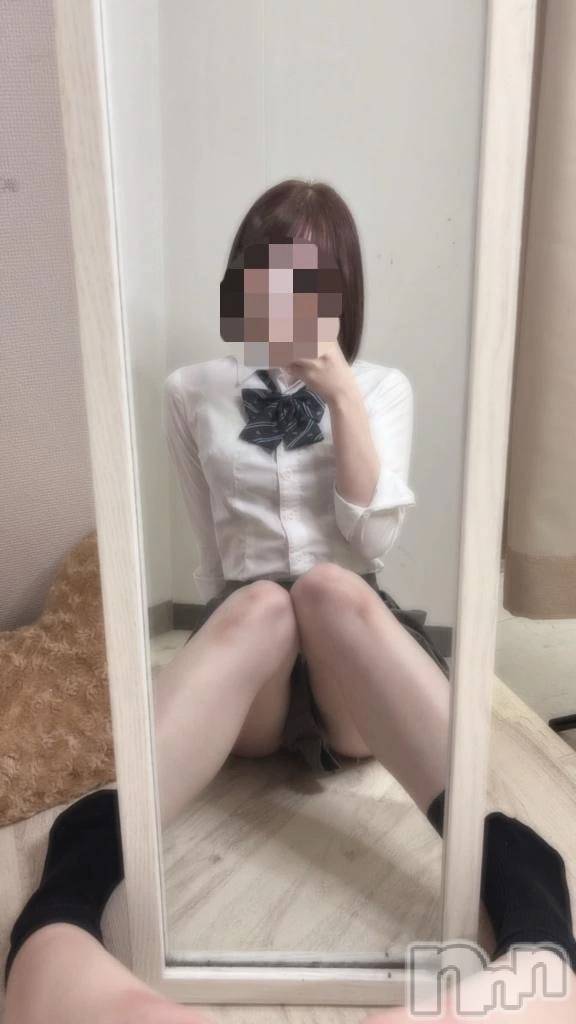 新潟デリヘル新潟デリヘル倶楽部(ニイガタデリヘルクラブ)ゆら(20)の2026年3月13日写メブログ「急遽18:30~28:00出勤します🙌」