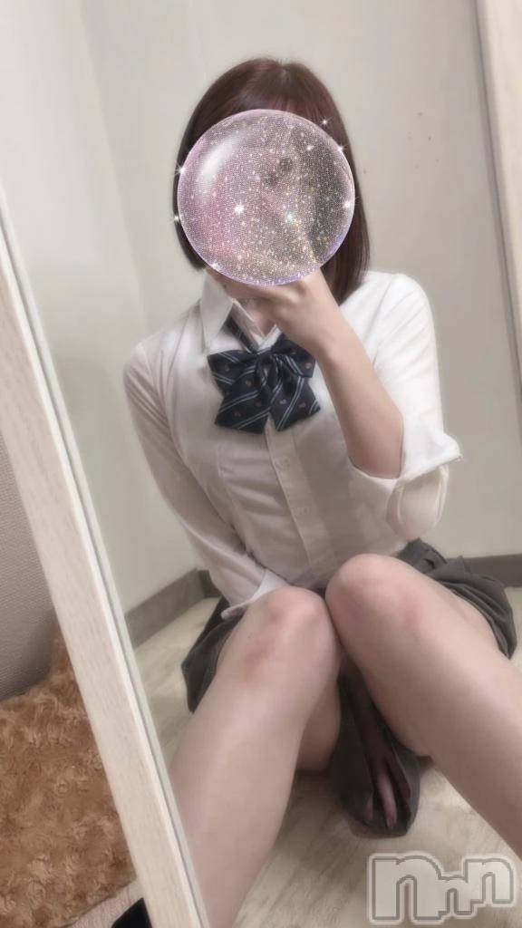 三条デリヘル新潟デリヘル倶楽部　三条店(ニイガタデリヘルクラブ　サンジョウテン)ゆら(20)の2025年12月2日写メブログ「初日ドキドキだったよ🫧ありがとう💗」