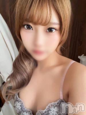 氷川れい(19) 身長167cm、スリーサイズB85(D).W56.H84。上越デリヘル RICHARD（リシャール）(リシャール)在籍。