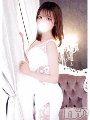 くれは(♪♪)(19) 身長162cm、スリーサイズB84(F).W57.H83。上越デリヘル HONEY(ハニー)在籍。