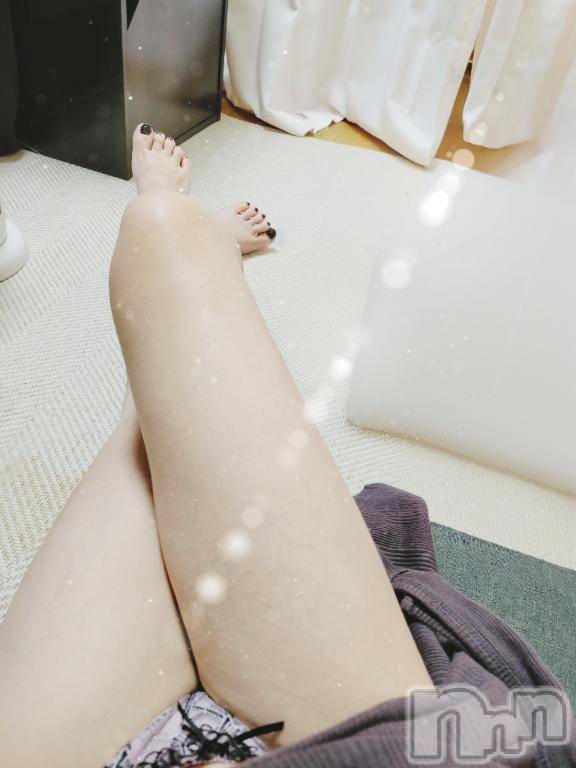 新潟デリヘル人妻不倫処　桃屋　新潟店(ヒトヅマフリンドコロモモヤ) なつめ・新人奥様(38)の2月13日写メブログ「出勤しました♥️💕」