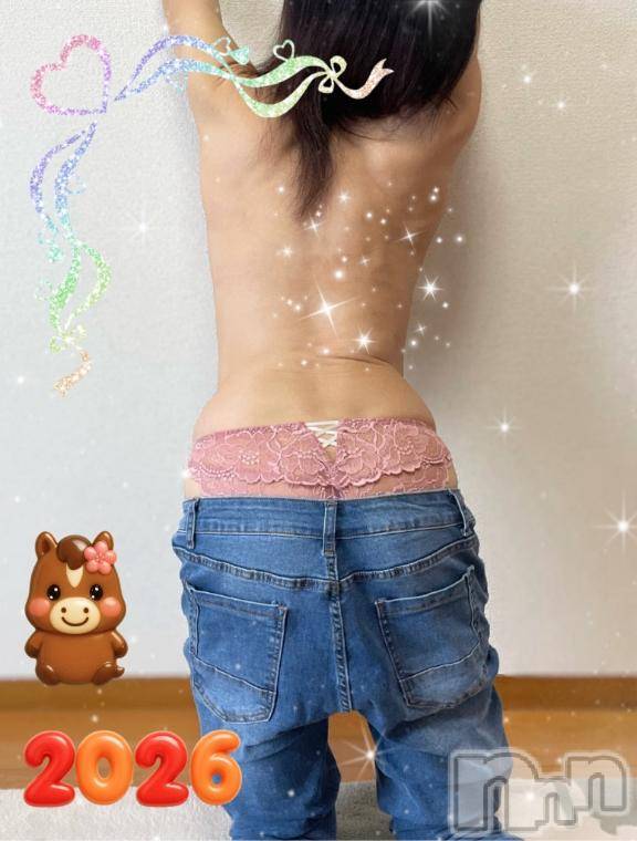 上田発デリヘル人妻華道 上田店(ヒトヅマハナミチウエダテン) 【熟女】ゆり(58)の1月3日写メブログ「今年もよろしくです💕」