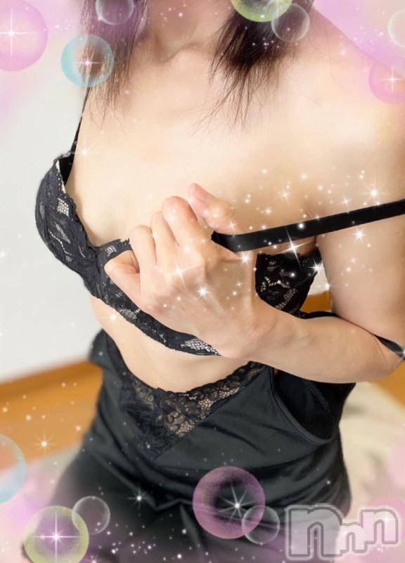 上田発デリヘル人妻華道 上田店(ヒトヅマハナミチウエダテン)【熟女】ゆり(58)の2026年1月4日写メブログ「ありがと〰️😆」