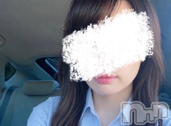 新潟デリヘル人妻不倫処　桃屋　新潟店(ヒトヅマフリンドコロモモヤ) みお・新人奥様(37)の6月23日写メブログ「今日はずっと引きこもり」