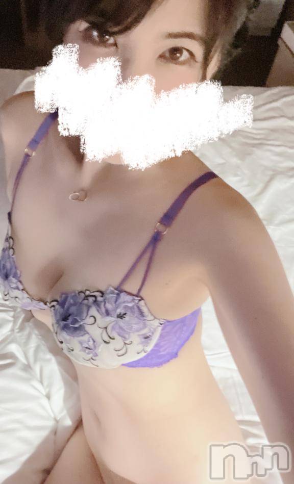 新潟デリヘル人妻不倫処　桃屋　新潟店(ヒトヅマフリンドコロモモヤ)みお・最高の愛人候補(37)の2026年9月17日写メブログ「今お布団」