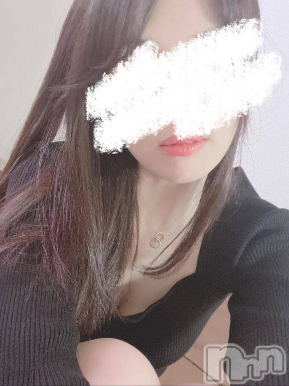 新潟デリヘル人妻不倫処　桃屋　新潟店(ヒトヅマフリンドコロモモヤ)みお・最高の愛人候補(37)の2026年10月9日写メブログ「もっともっと~ほしい(　･`ω･´)ｷﾘｯ」