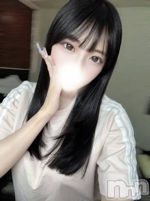 ひな(24) 身長150cm、スリーサイズB91(G以上).W54.H83。上越デリヘル BLUE BIRD上越店(ブルーバード上越店)在籍。