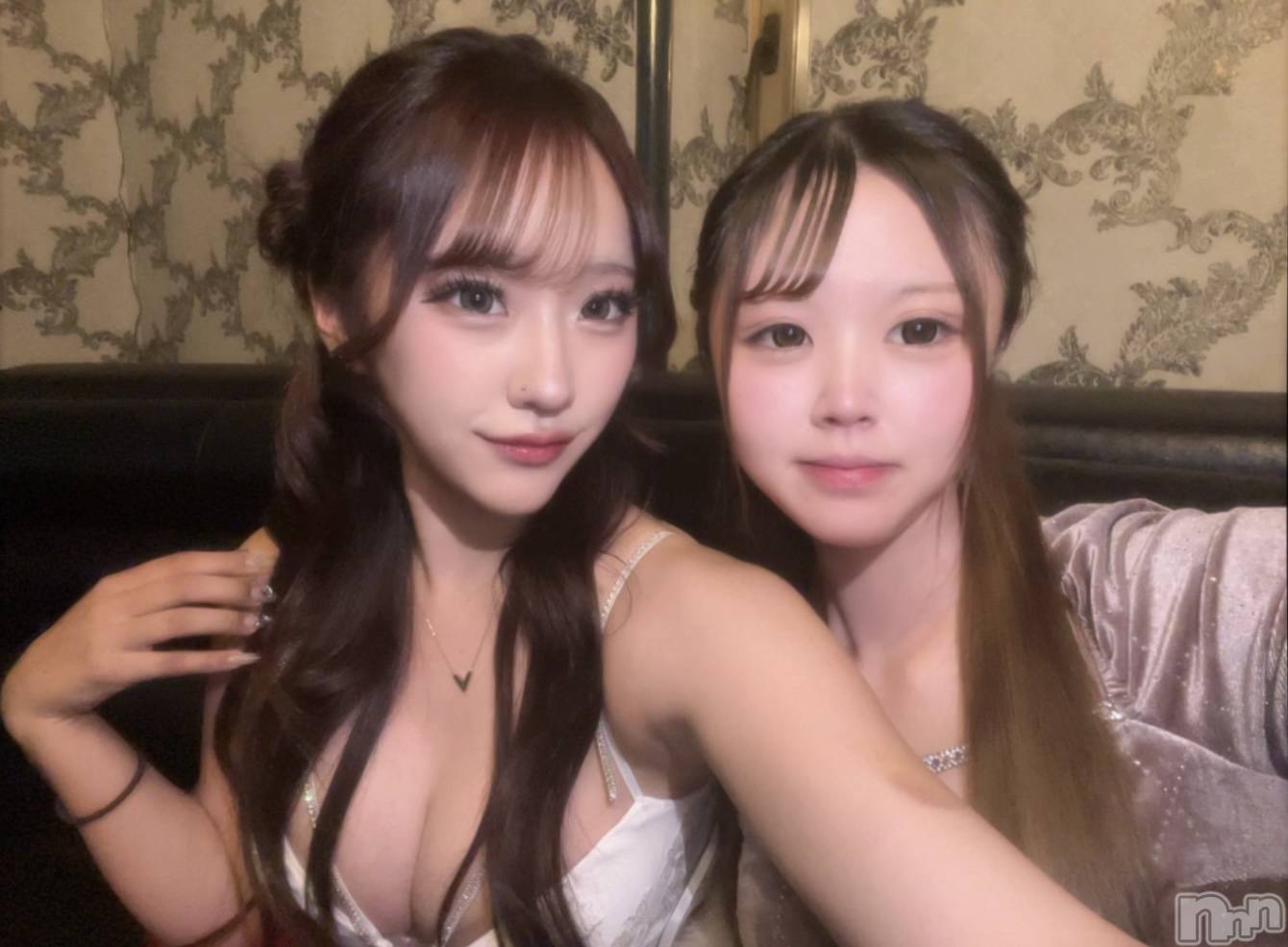 ĹХ顦Lounge Louis(饦󥸥륤) 2025ǯ128ֽ̥֥֥❤︎