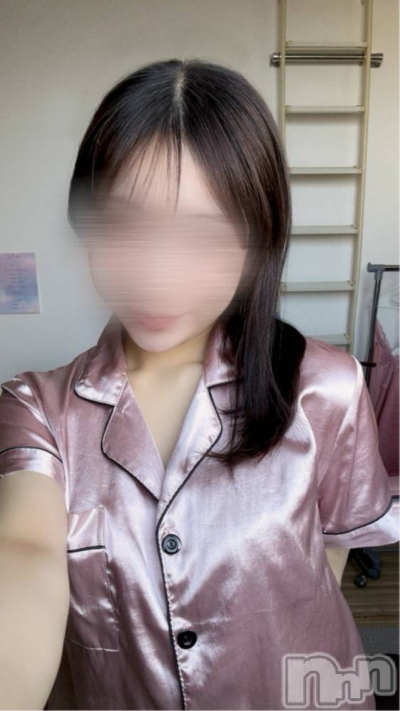 新潟メンズエステMYIRO　-マイロ-(マイロ) ゆい(22)の12月11日写メブログ「気になる？」