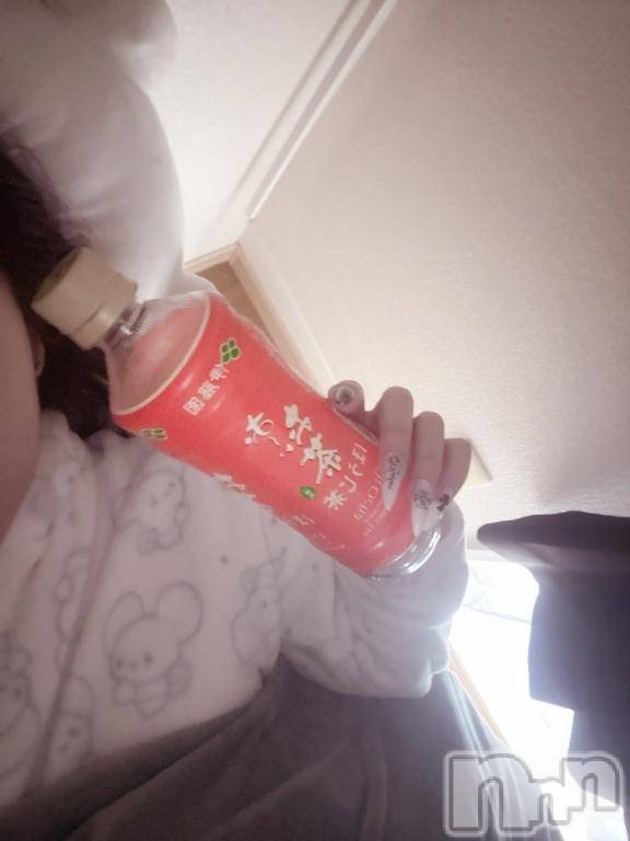 新潟デリヘルアミューズメントデリバリーヘルス  ガロパ(アミューズメントデリバリーヘルスガロパ) あい(19)の1月13日写メブログ「😪」