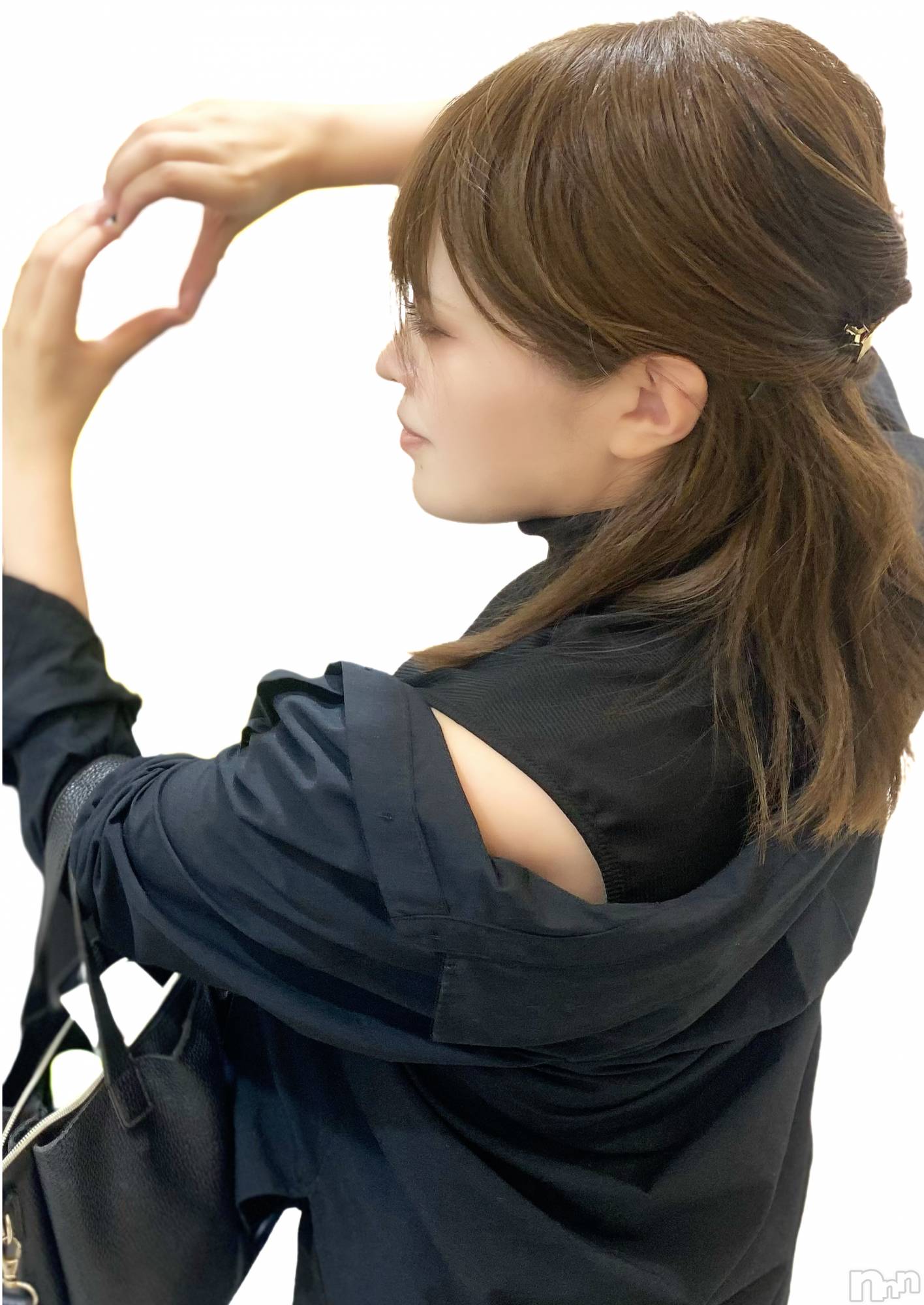 ĮХ顦Daphne(ե) 2025ǯ1213̥֥֤Ϥޤ🙋‍️