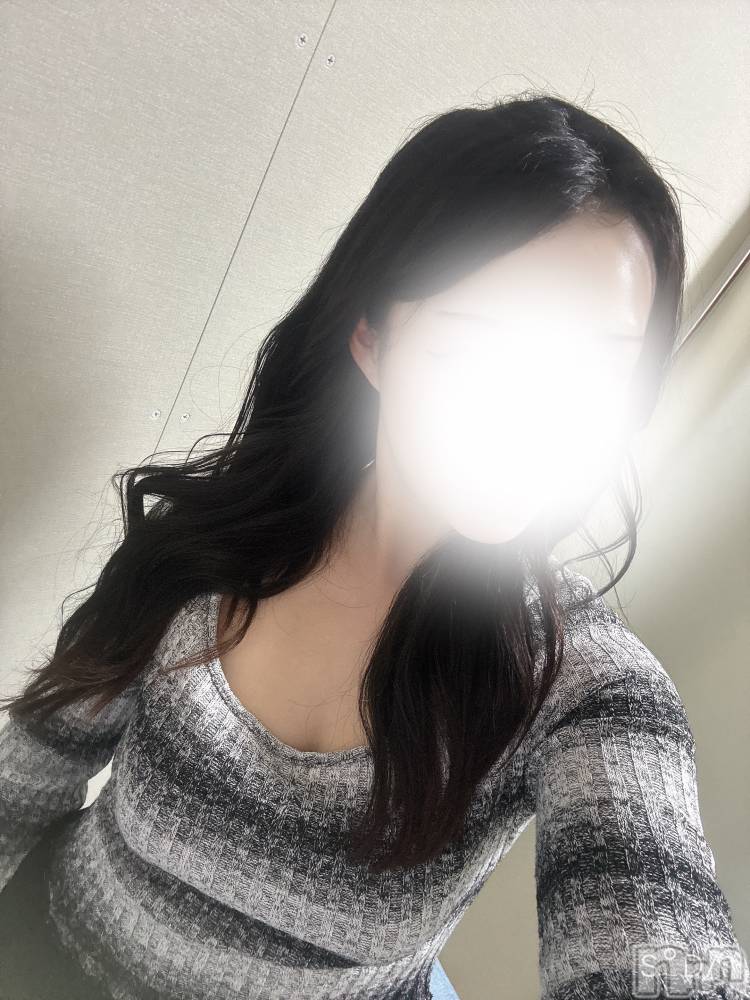 新潟デリヘルMelt(メルト) えな(26)の5月11日写メブログ「久しぶり出勤^_^」