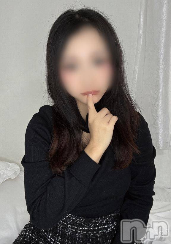 新潟デリヘルMelt(メルト)【新人】　えな(26)の2025年12月12日写メブログ「初出勤～♡」