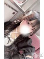 ひなみ(♪♪)(18) 身長158cm、スリーサイズB85(E).W55.H83。上越デリヘル HONEY(ハニー)在籍。